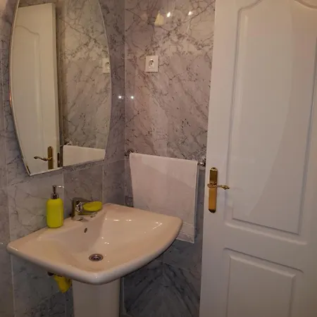 公寓 Apartament Bajondillo *